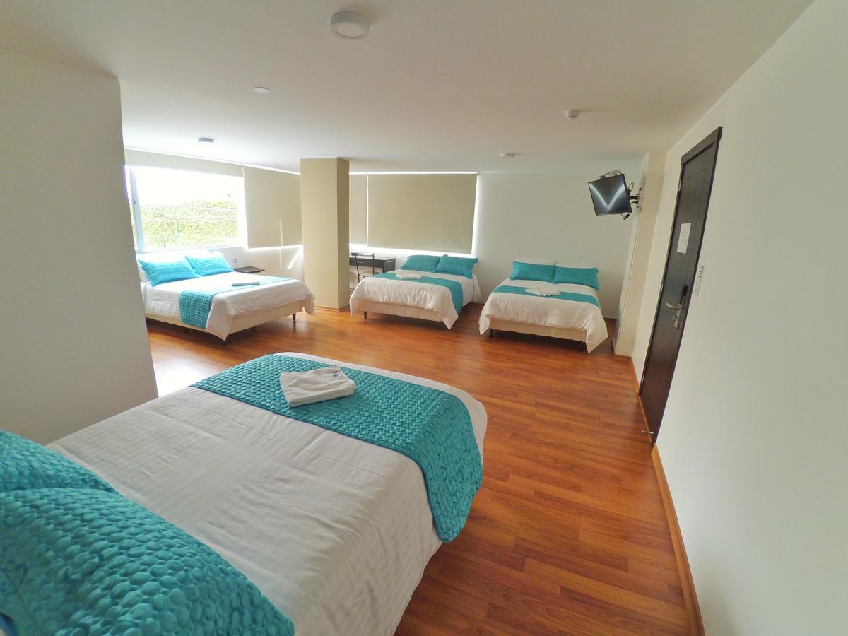 Hotel Sabet Quito Exterior photo